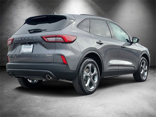 Certified 2025 Ford Escape ST-Line image 3