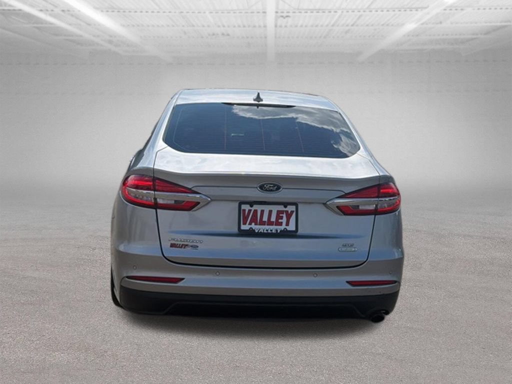 Certified 2020 Ford Fusion SE FWD image 9