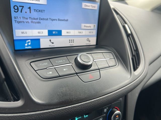 Certified 2019 Ford Escape SE image 15