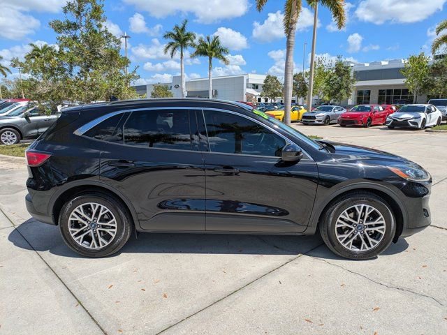 Certified 2020 Ford Escape SEL image 5