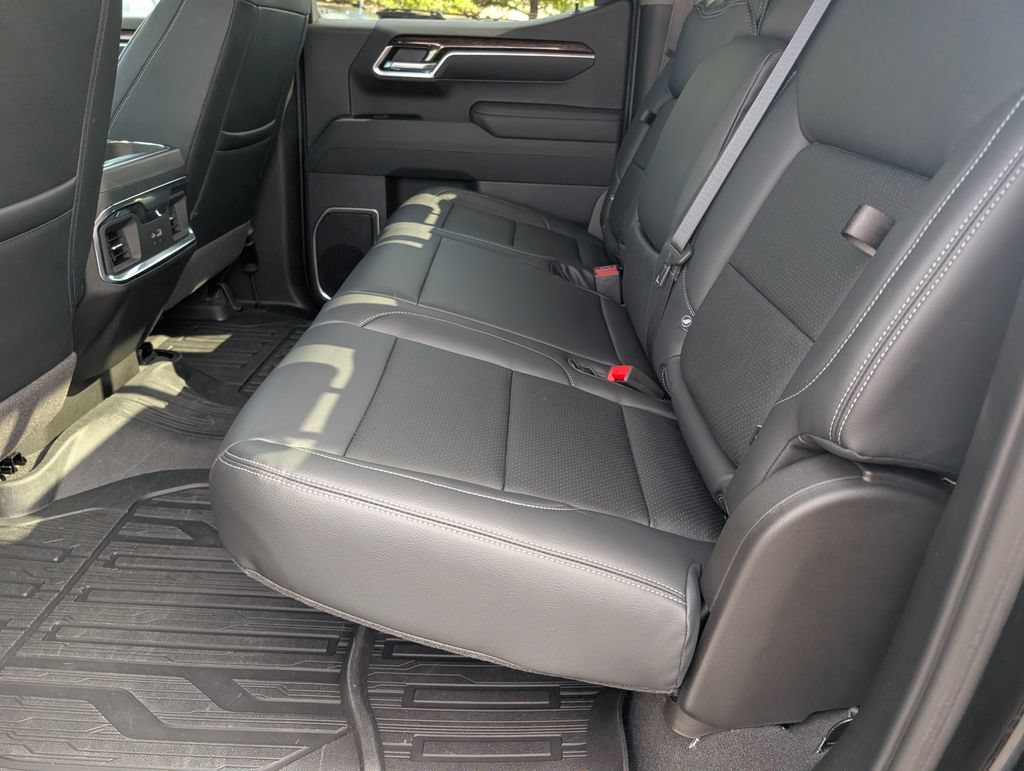 Used 2026 GMC Sierra 1500 Elevation AWD/4WD image 9