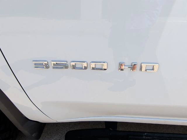 Used 2024 Chevrolet Silverado 3500 W/T w/ WT Convenience Package AWD/4WD image 31
