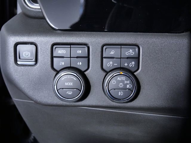 Used 2022 Chevrolet Silverado 1500 LT Trail Boss w/ LT Trail Boss Premium Package image 23