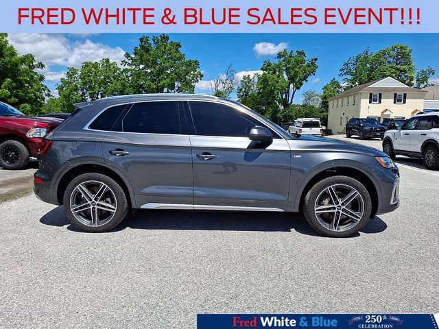 Used 2021 Audi Q5 e Premium Plus w/ Premium Plus Package AWD/4WD image 12