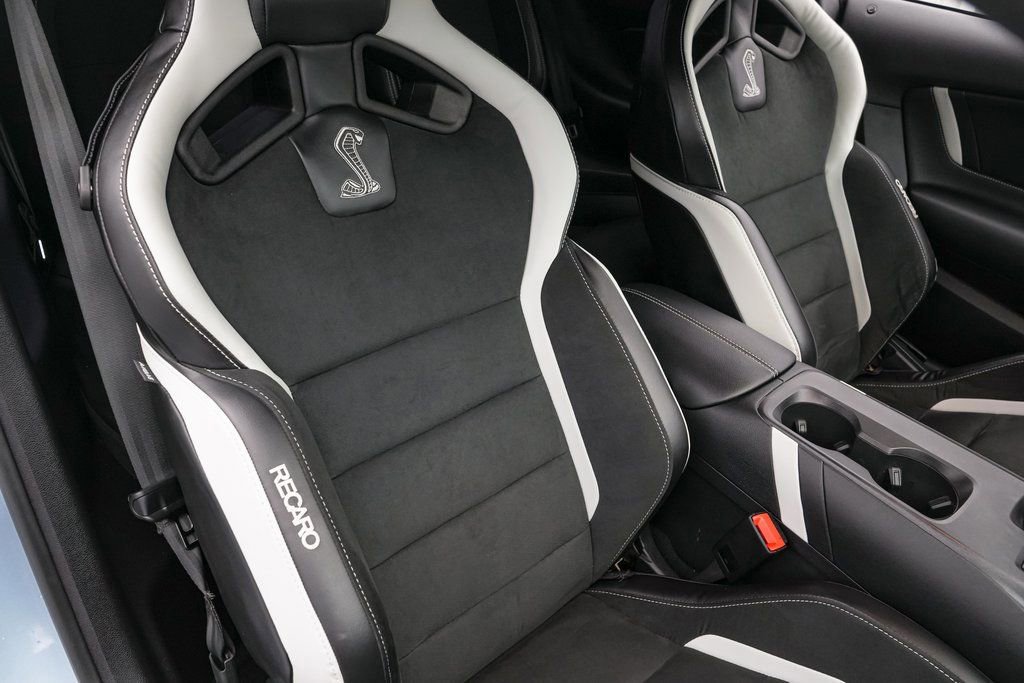 Certified 2022 Ford Mustang Shelby GT500 w/ Technology Package image 49