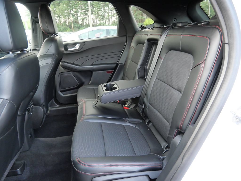 Certified 2023 Ford Escape ST-Line AWD/4WD image 16