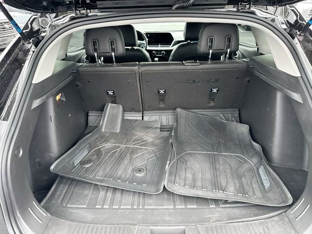 Used 2025 Chevrolet Trax LT w/ Driver Confidence Package image 24