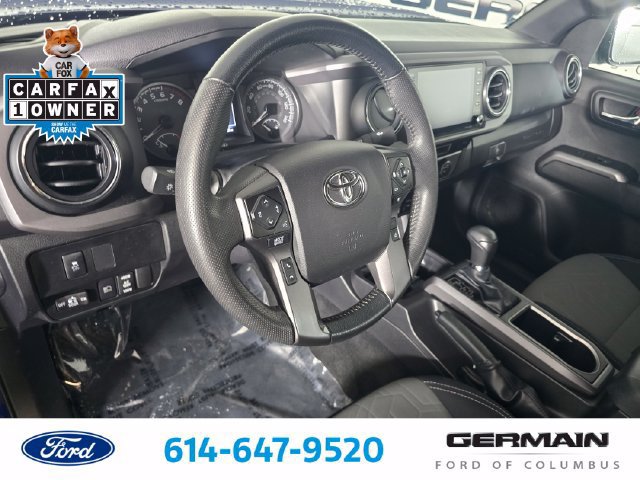 Used 2022 Toyota Tacoma TRD Sport w/ Black Out Package (TMS) AWD/4WD image 18
