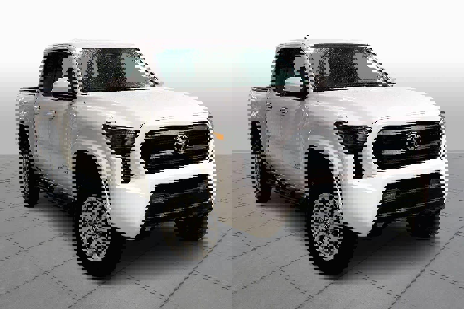 Used 2024 Toyota Tacoma SR5 image 2