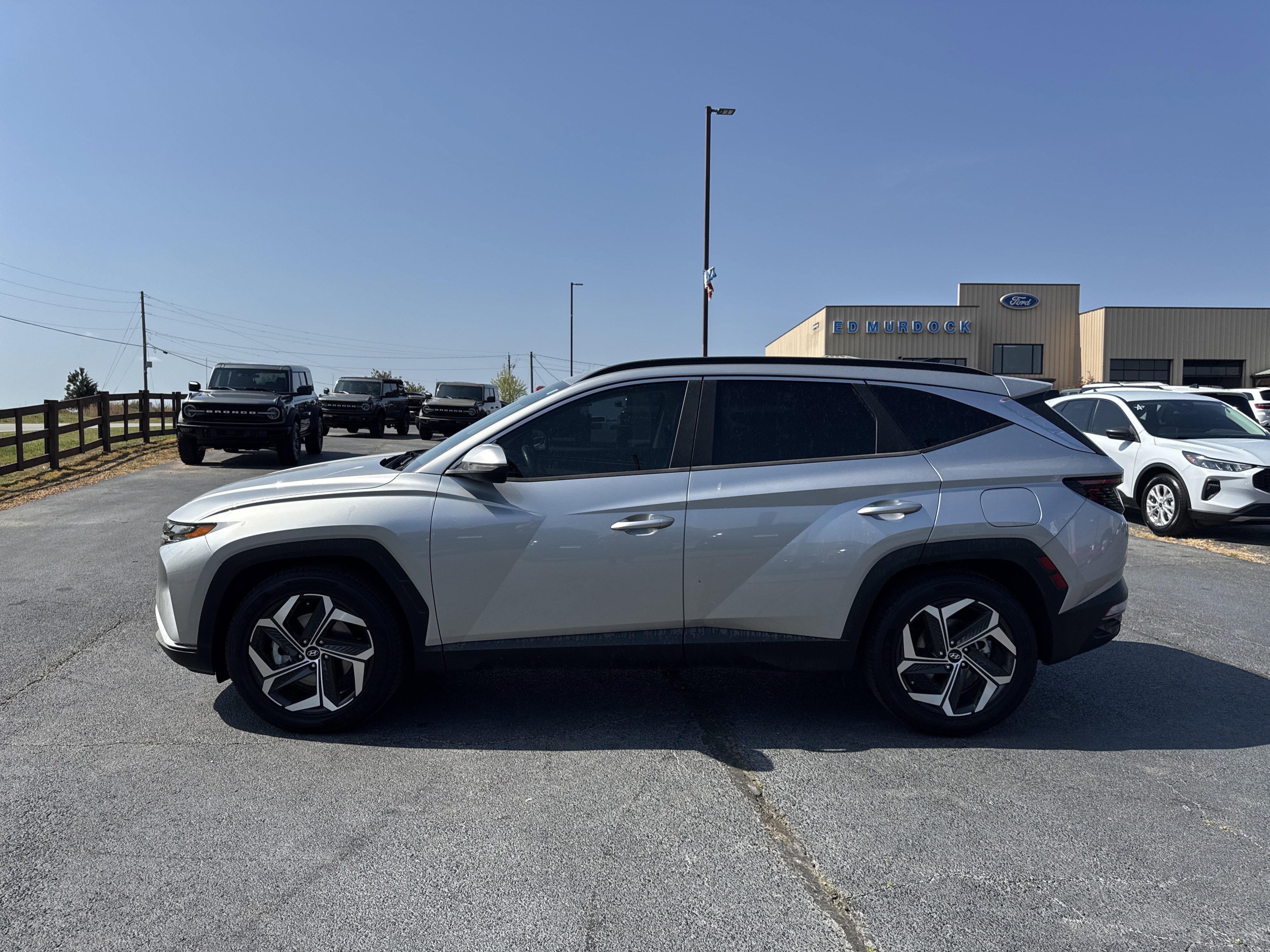 Used 2022 Hyundai Tucson SEL w/ Convenience + Premium Package image 8