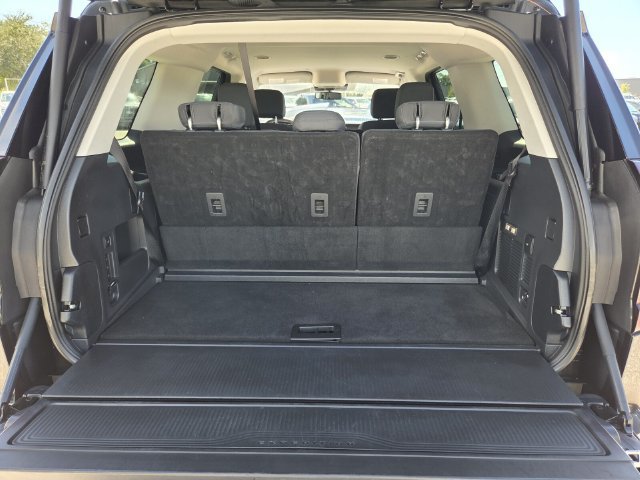 Certified 2025 Ford Expedition Active RWD image 17