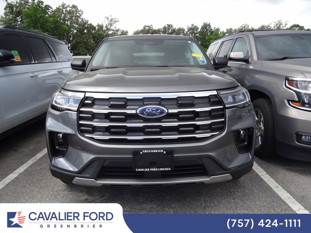 Certified 2026 Ford Explorer Active w/ Active Comfort Package AWD/4WD image 2