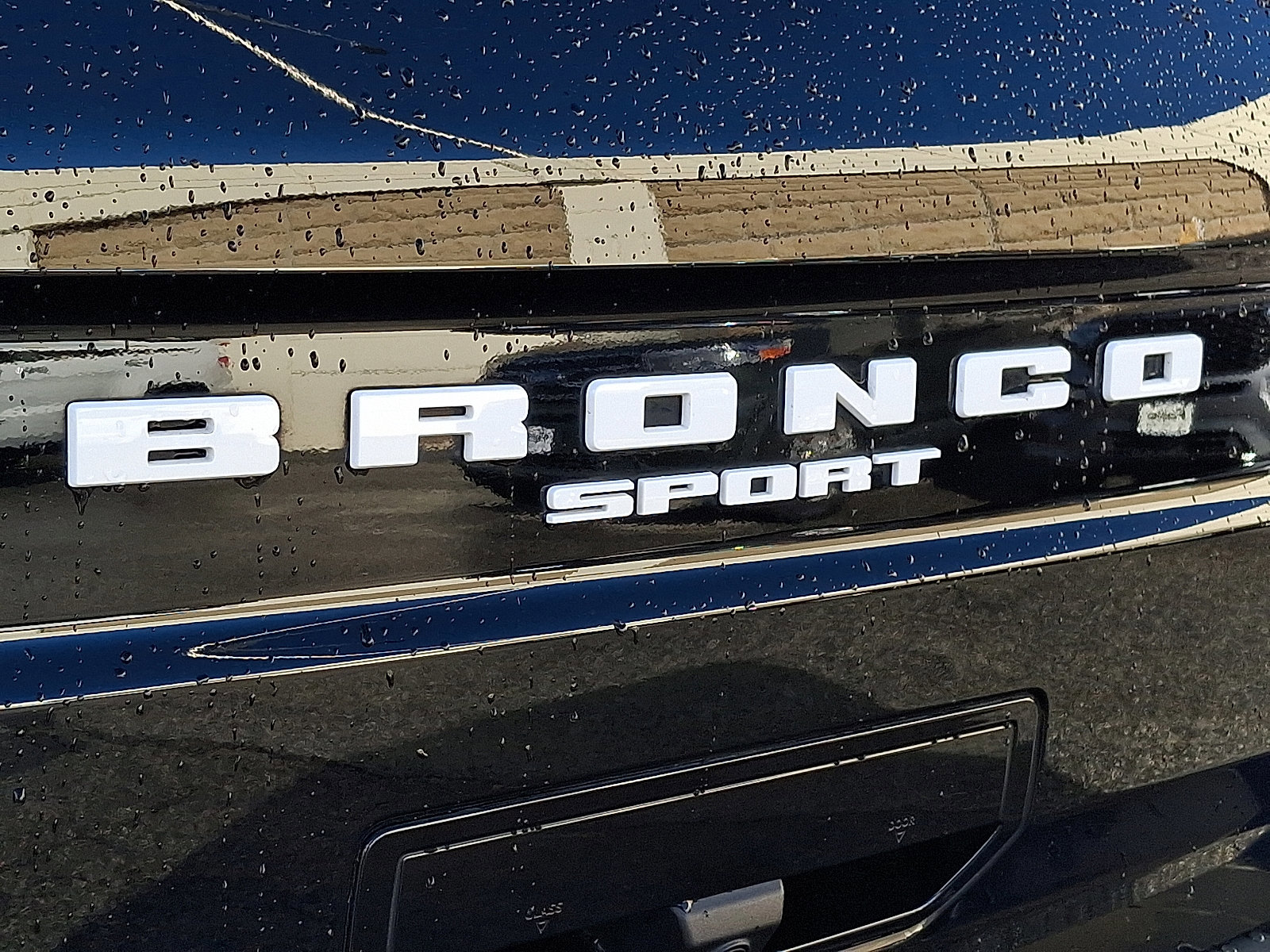 Certified 2023 Ford Bronco Sport Outer Banks w/ Tech Package image 29