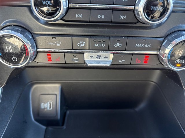 Certified 2021 Ford F150 XLT w/ Equipment Group 302A High image 27