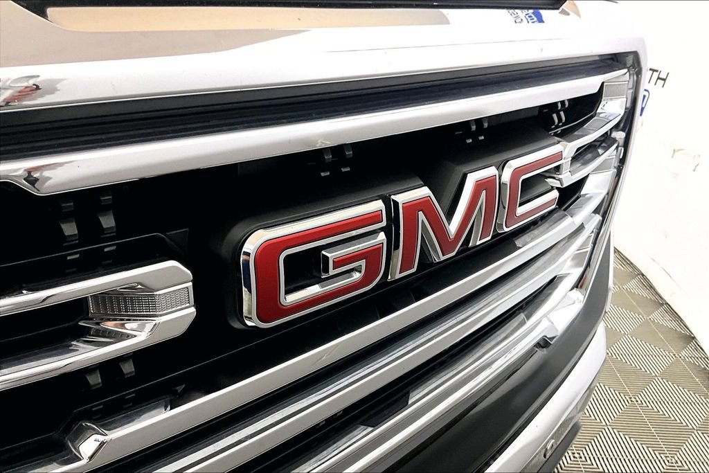 Used 2022 GMC Sierra 1500 SLT w/ SLT Premium Plus Package AWD/4WD image 23