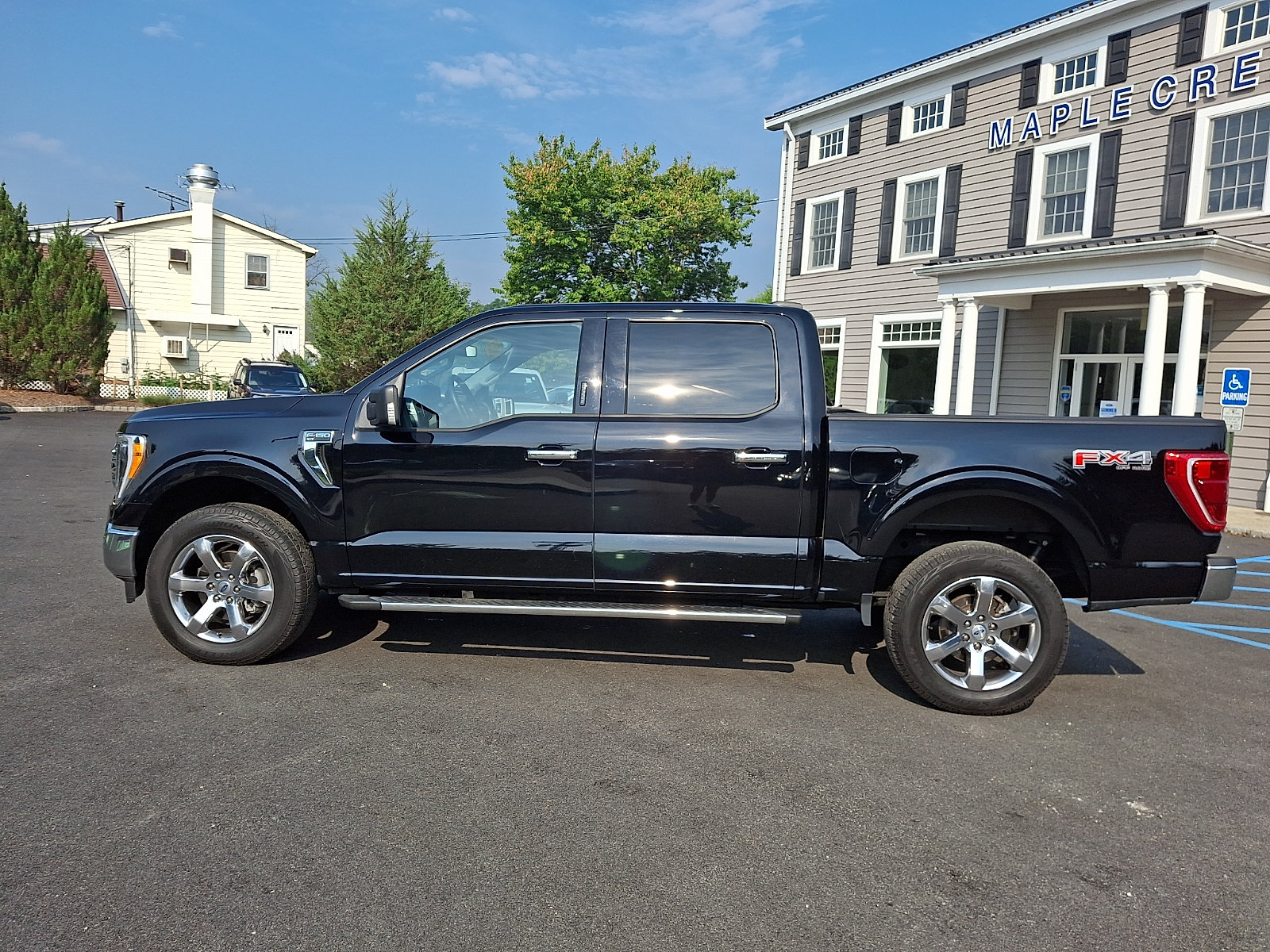 Certified 2023 Ford F150 XLT w/ Equipment Group 302A High AWD/4WD image 8