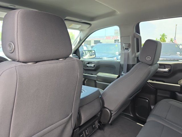 Used 2024 Chevrolet Silverado 1500 Custom w/ Turbomax Blackout Package RWD image 12