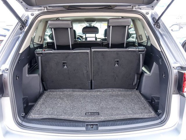 Used 2024 Volkswagen Atlas SE AWD/4WD image 27