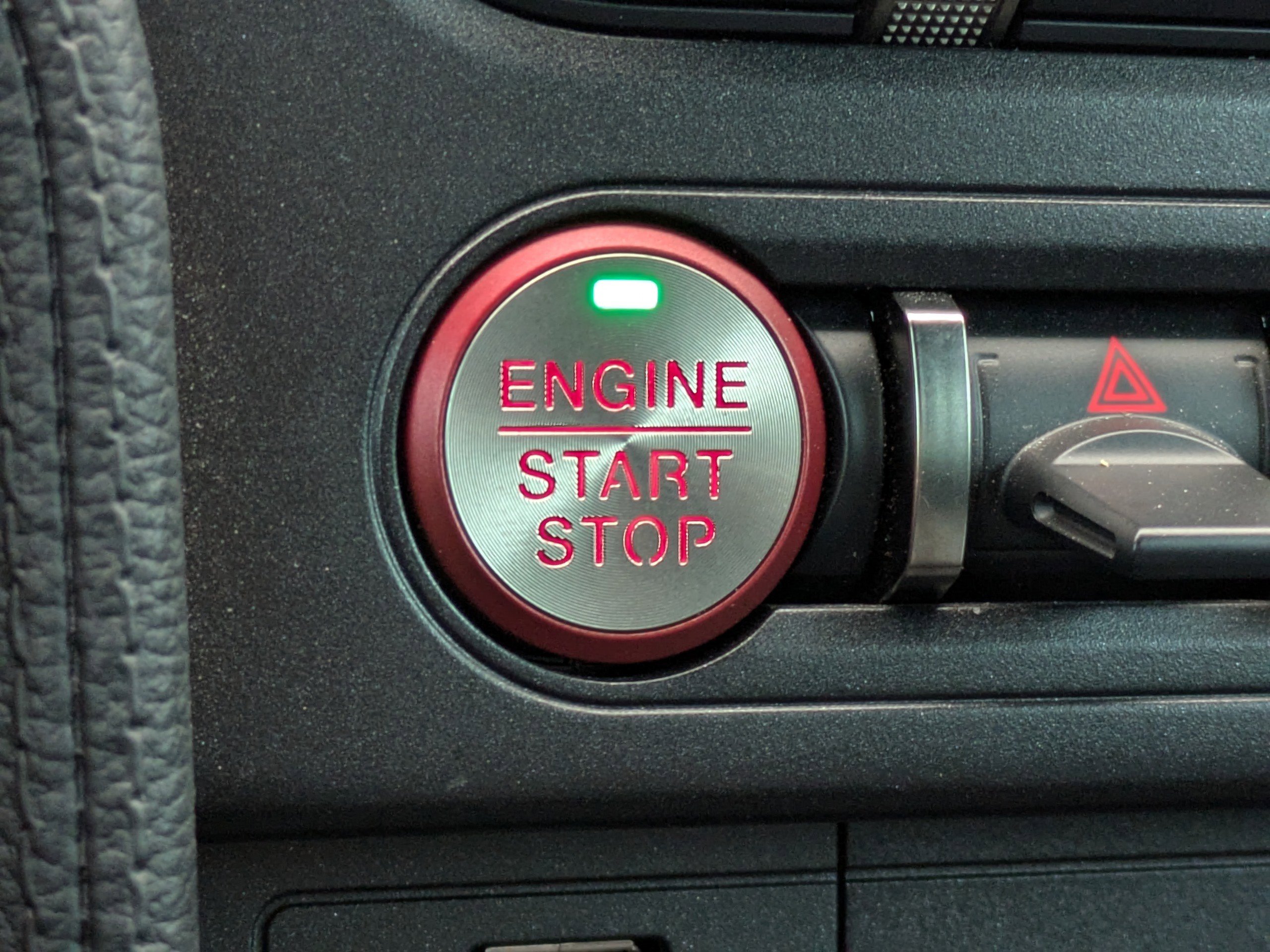 Certified 2022 Ford Mustang Shelby GT500 w/ Technology Package RWD image 33