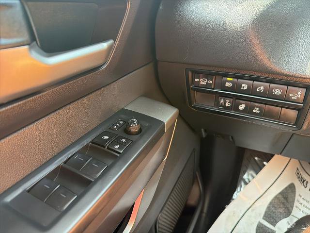 Used 2024 Toyota Sequoia SR5 w/ SR5 Premium Package AWD/4WD image 24
