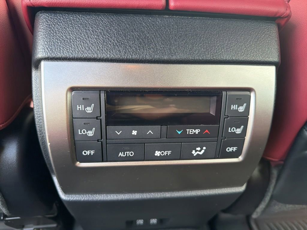 Used 2023 Lexus GX 460 Premium w/ Accessory Package AWD/4WD image 19