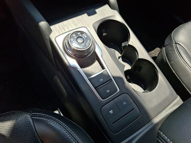 Certified 2022 Ford Escape SEL AWD/4WD image 22