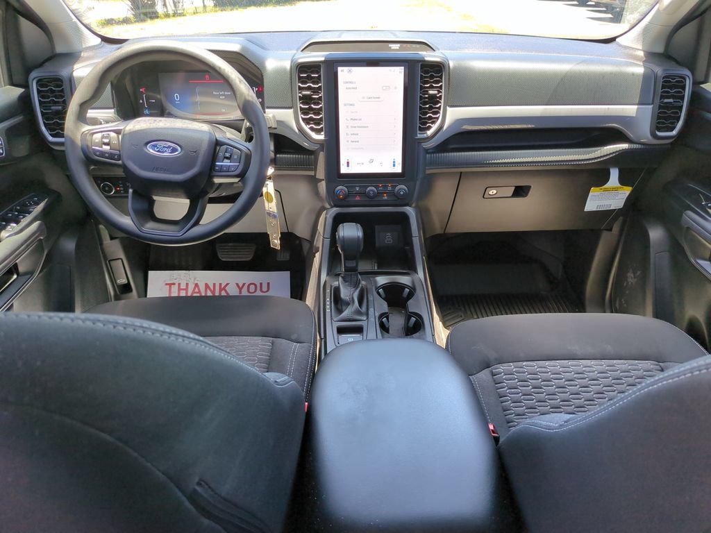 Certified 2025 Ford Ranger XL w/ Trailer Tow Package RWD image 12