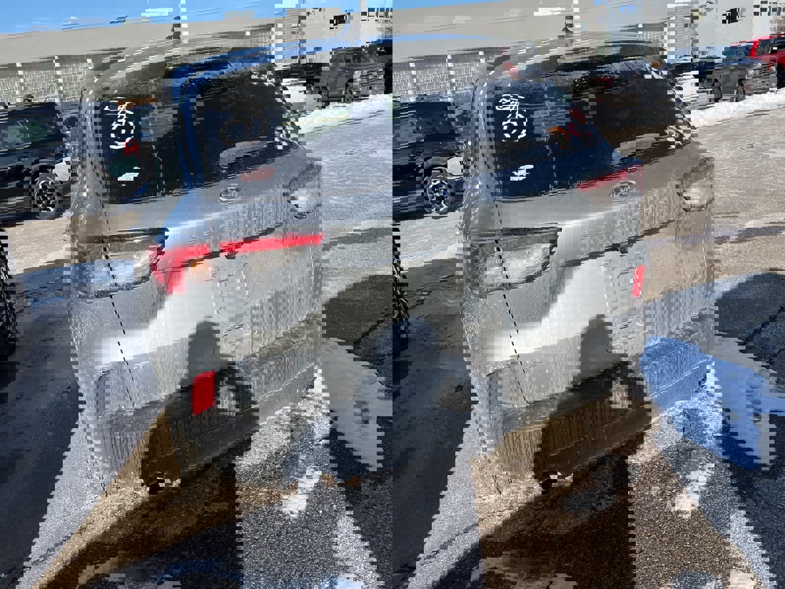 Certified 2022 Ford Escape SE w/ SE Sport Appearance Package image 12