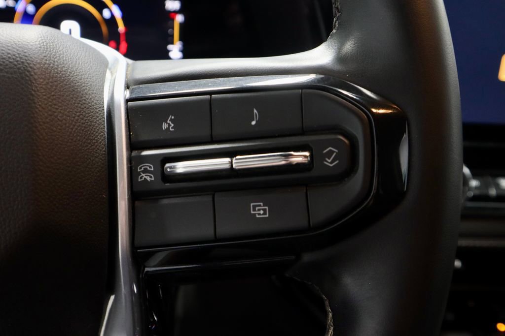 Used 2023 Chevrolet Colorado LT w/ LT Convenience Package image 31