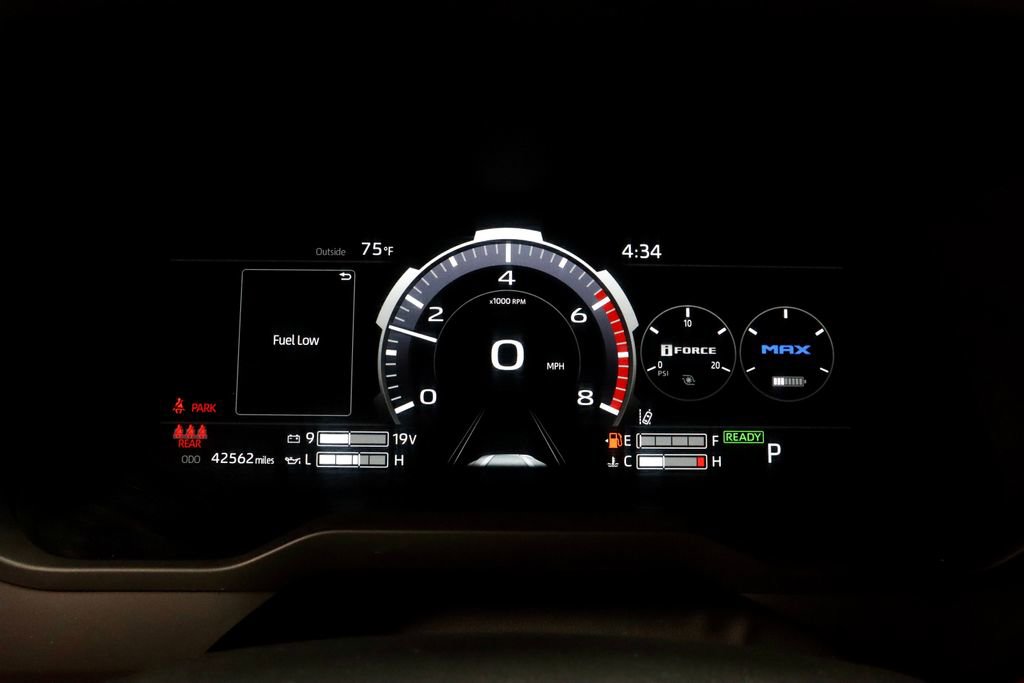 Used 2024 Toyota Tundra TRD Pro w/ TRD Pro Tow Package AWD/4WD image 28