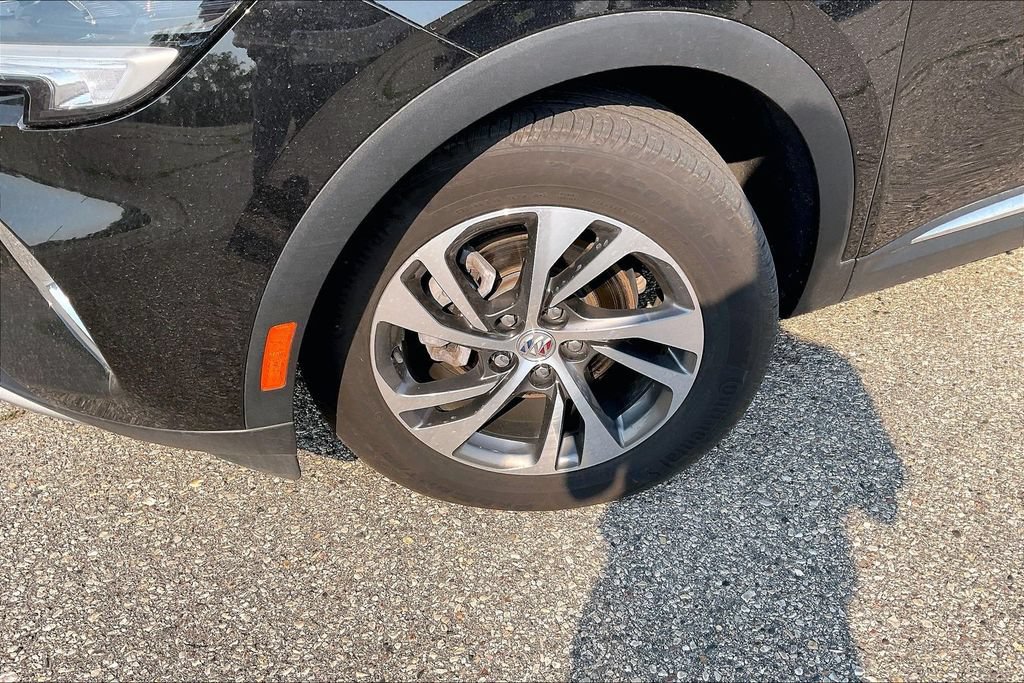 Used 2023 Buick Envision Essence AWD/4WD image 4