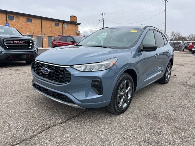 Certified 2024 Ford Escape ST-Line w/ Tech Pack #1 image 6