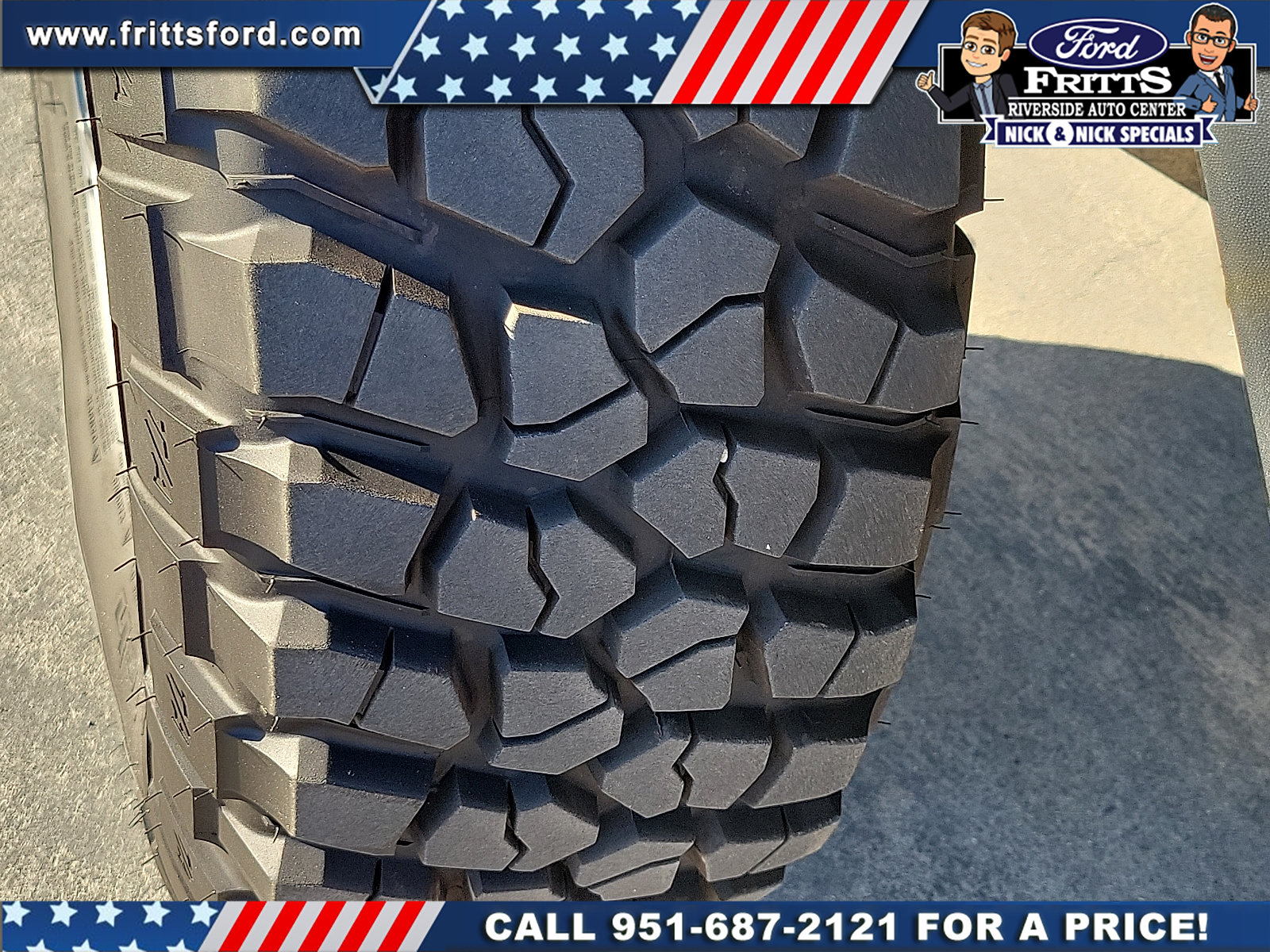Used 2017 Jeep Wrangler Unlimited Rubicon w/ Connectivity Group AWD/4WD image 19