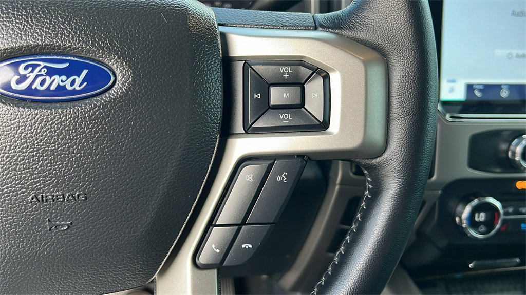 Certified 2022 Ford F450 Lariat w/ Lariat Ultimate Package image 18