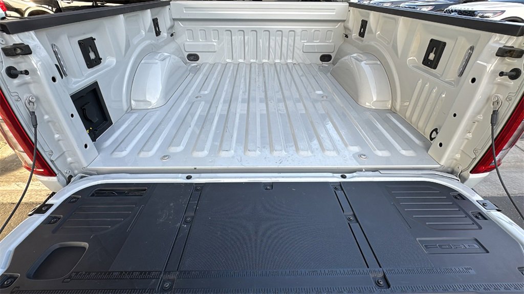 Certified 2023 Ford F150 Raptor w/ Raptor Carbon Fiber Package image 24