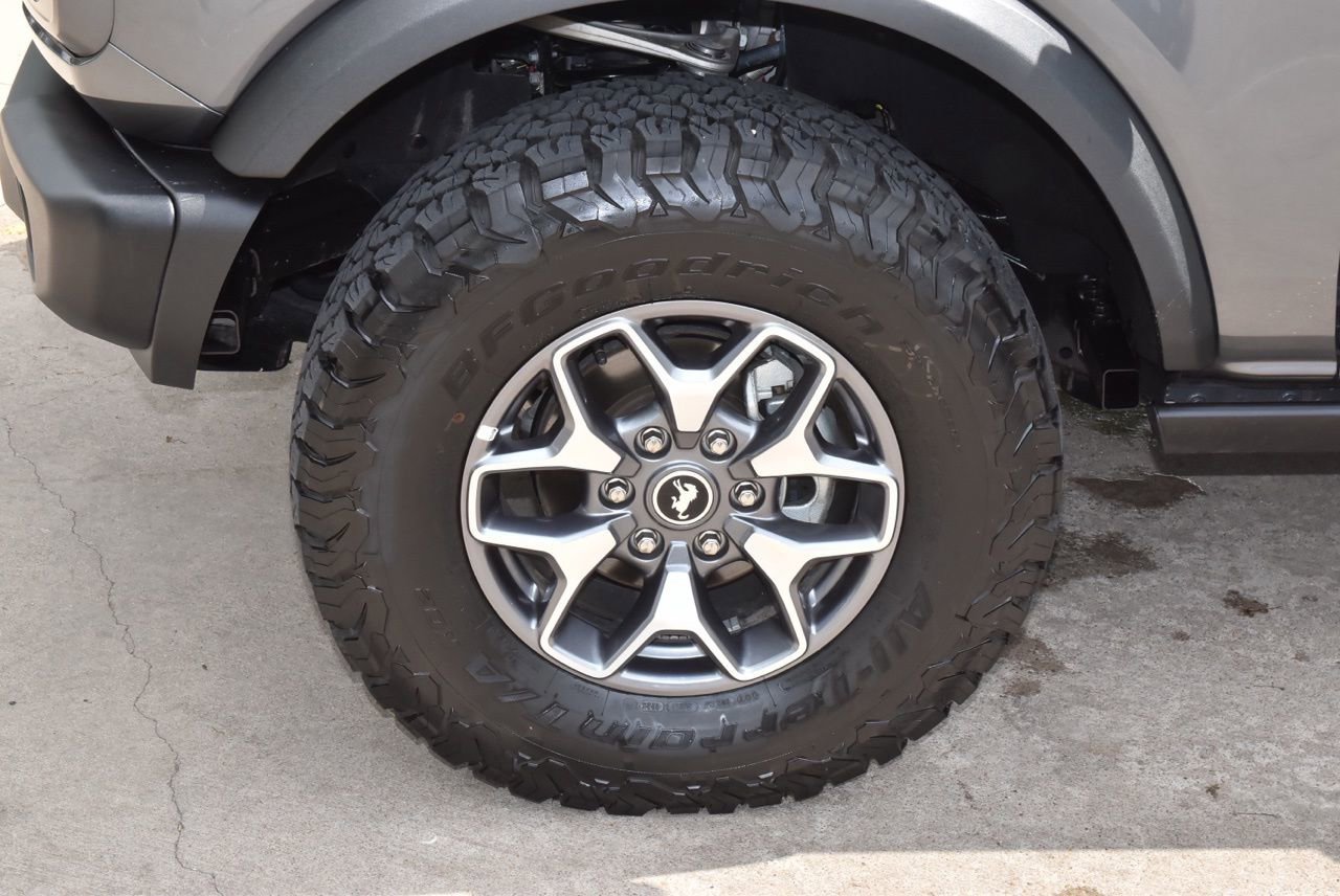 Certified 2025 Ford Bronco Badlands image 47