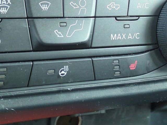 Certified 2022 Ford Maverick XLT w/ XLT Luxury Package FWD image 22