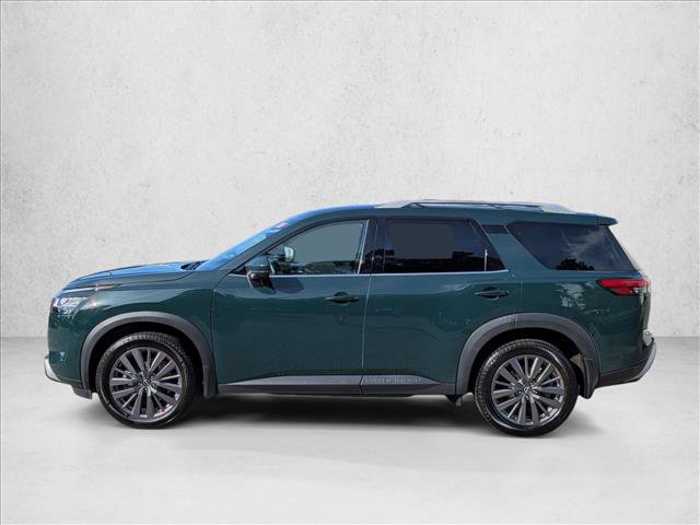 Used 2024 Nissan Pathfinder SL w/ SL Premium Package FWD image 9