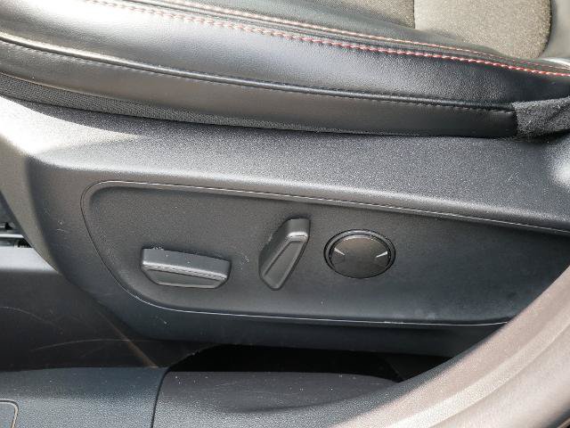 Certified 2025 Ford Escape ST-Line Select AWD/4WD image 20