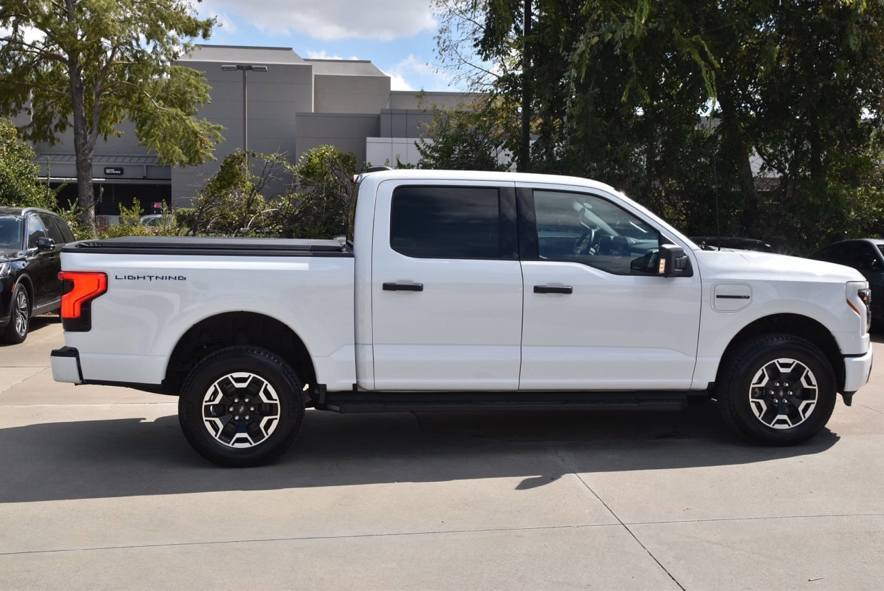 Certified 2023 Ford F150 Lightning XLT w/ Tow Technology Package AWD/4WD image 6