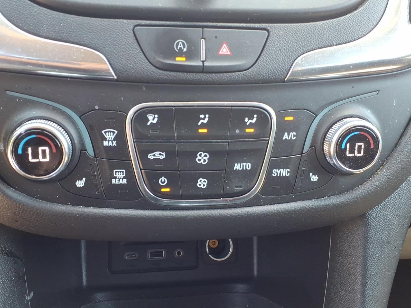 Used 2023 Chevrolet Equinox LT AWD/4WD image 20