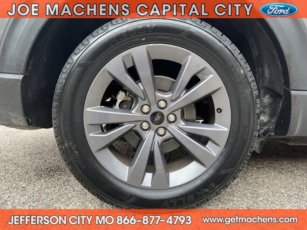 Certified 2022 Ford Explorer XLT w/ Equipment Group 202A image 25