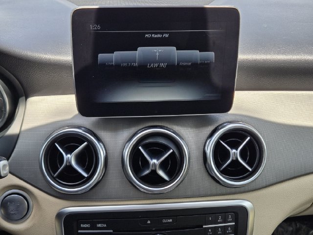 Used 2020 Mercedes-Benz GLA 250 image 17
