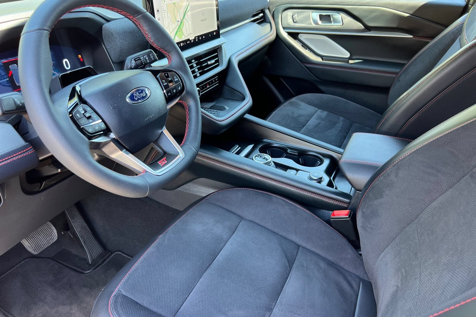 Certified 2025 Ford Explorer ST w/ Sun And Sound Package AWD/4WD image 11