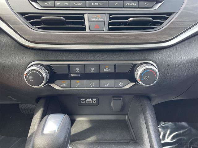 Used 2025 Nissan Altima 2.5 SV AWD/4WD image 25
