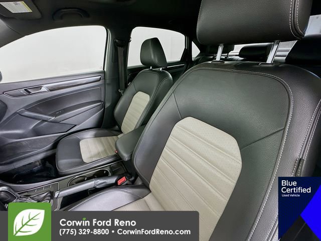 Used 2018 Volkswagen Passat 3.6 FWD image 23