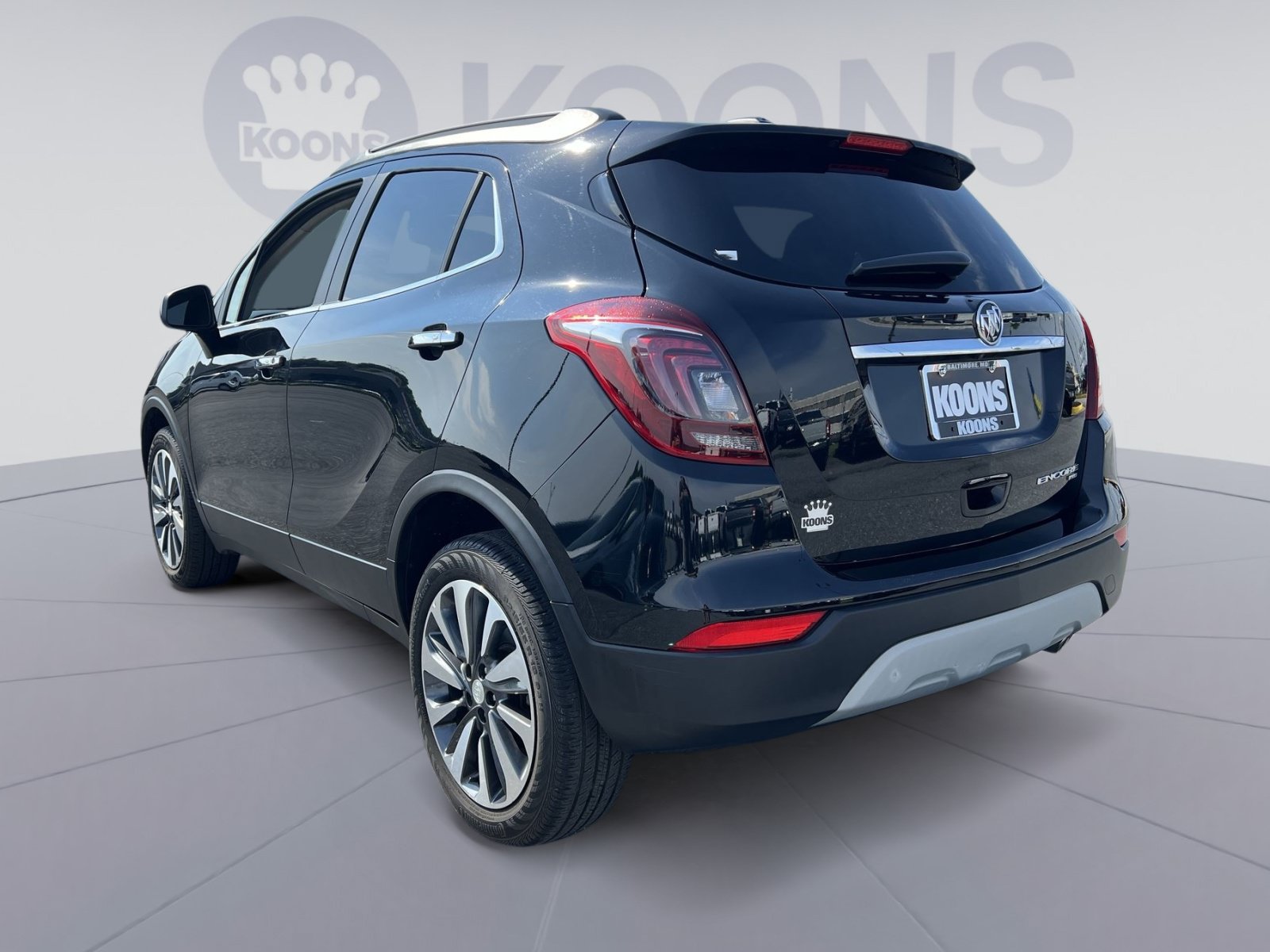 Used 2022 Buick Encore Preferred w/ Safety Package AWD/4WD image 4