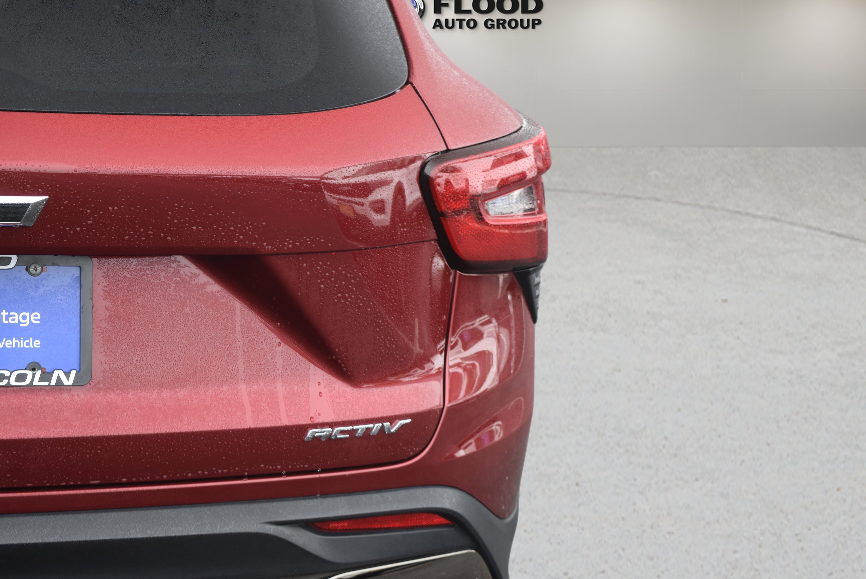 Used 2024 Chevrolet Trax ACTIV w/ Sunroof Package image 6