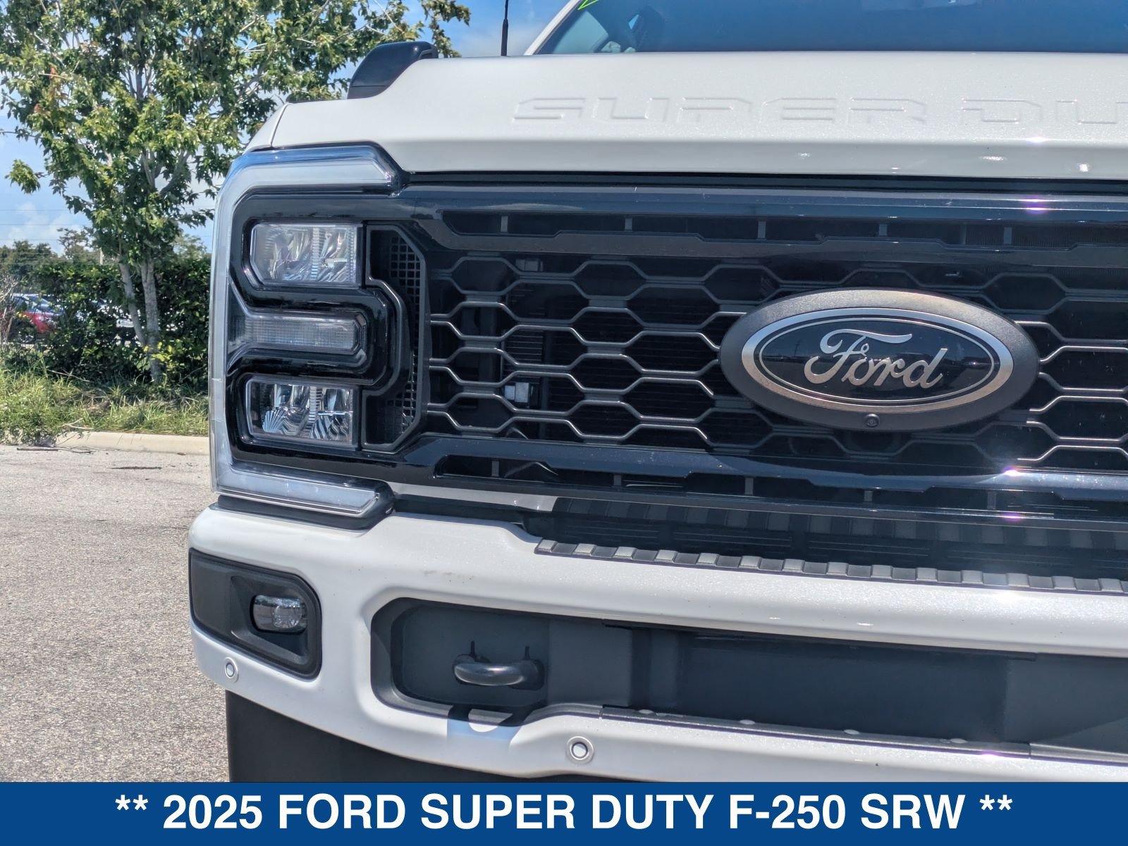Certified 2025 Ford F250 Lariat w/ Lariat Ultimate Package AWD/4WD image 10