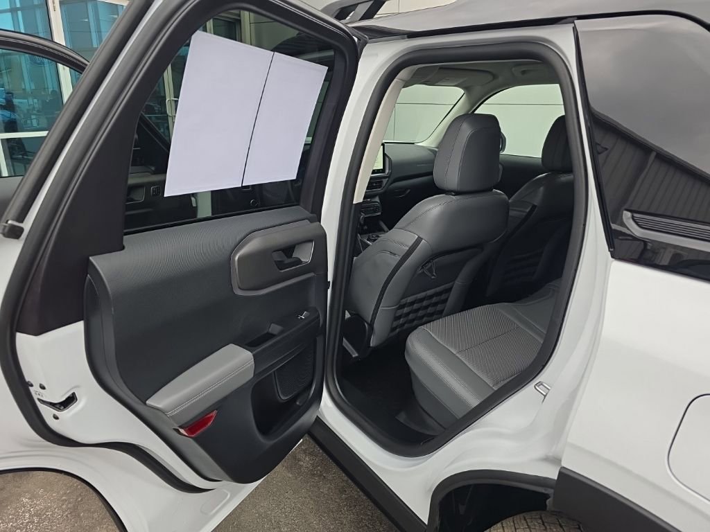 Certified 2025 Ford Bronco Sport Badlands AWD/4WD image 26